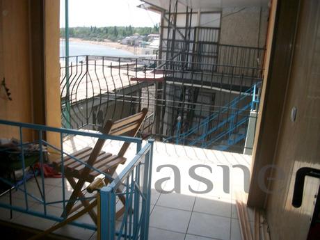 Rent daily Kuren (house). Chernomorsk, Chernomorsk (Illichivsk) - apartment by the day
