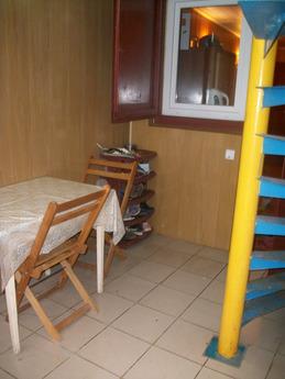 Rent daily Kuren (house). Chernomorsk, Chernomorsk (Illichivsk) - apartment by the day