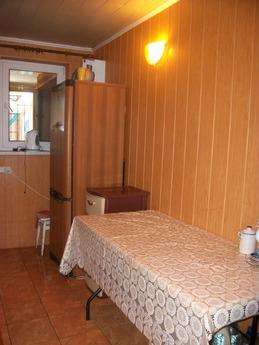 Rent daily Kuren (house). Chernomorsk, Chernomorsk (Illichivsk) - apartment by the day