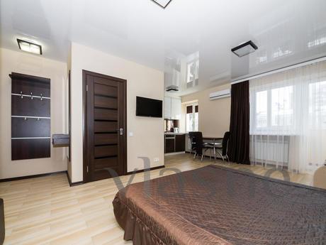 Modern apartment in the center, Kharkiv - apartment by the day