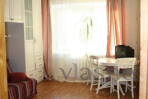 Cozy apartment in the heart, Wi-Fi, Yekaterinburg - apartment by the day