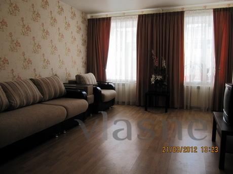 2 r apartment in a center  near a subway, Saint Petersburg - apartment by the day