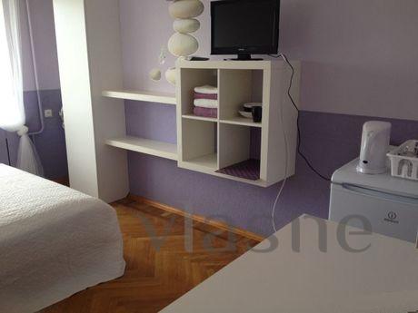 3 rooms for rent metro 'Gagarinskoe, Samara - apartment by the day