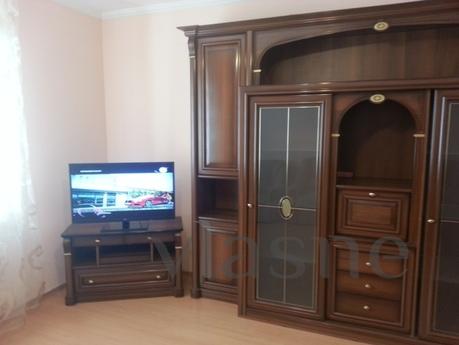 Excellent repair, furniture and appliances, near the metro s