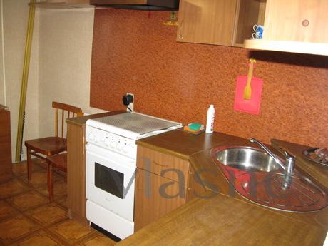Clean well appointed apartment, Voronezh - apartment by the day