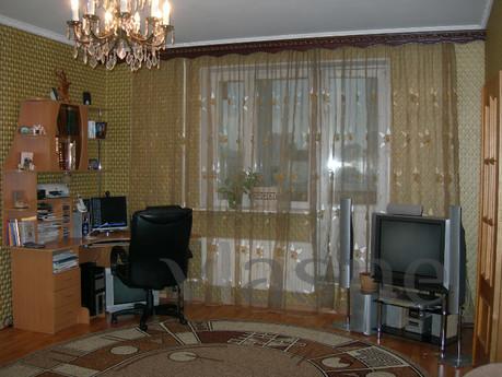 apartment in the new house! Close to Met, Saint Petersburg - apartment by the day