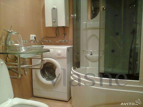 2-bedroom  7 Guards, Volgograd - apartment by the day
