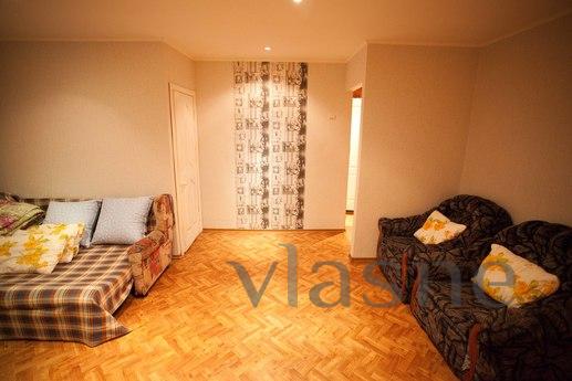 Comfortable apartment in the city center, Izhevsk - apartment by the day