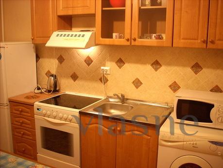 1kkv the renovated near the metr, Saint Petersburg - apartment by the day