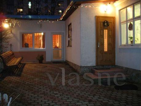 Studio apartment in a private house., Truskavets - apartment by the day