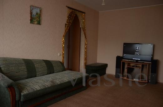 Rent my 3. room apartment, Chernomorsk (Illichivsk) - apartment by the day