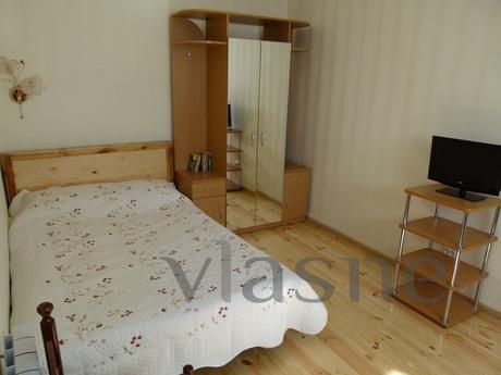 rent a house in the woods, Yalta - apartment by the day