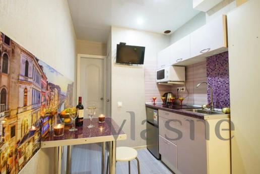 Studio in the guest house, Saratov - apartment by the day