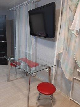 new luxury 2-room apartment, Krivoy Rog - apartment by the day