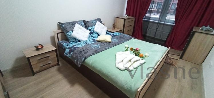 Nice warm apartment on the Prazhsky resi, Kyiv - apartment by the day