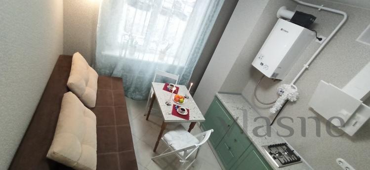Nice warm apartment on the Prazhsky resi, Kyiv - apartment by the day
