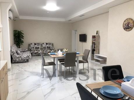 HOUSE OR ROOMS FOR RENT 250m FROM THE SE, Odessa - apartment by the day