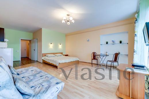 Studio apartment overlooking the Nevsky, Saint Petersburg - apartment by the day