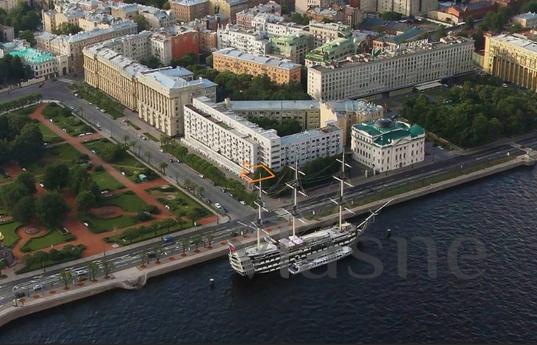 Daily Troitskaya square, 1, Saint Petersburg - apartment by the day