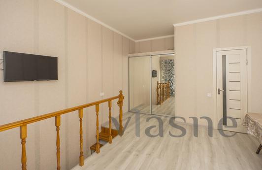 Luxurious 2-level apartment in the very, Odessa - apartment by the day