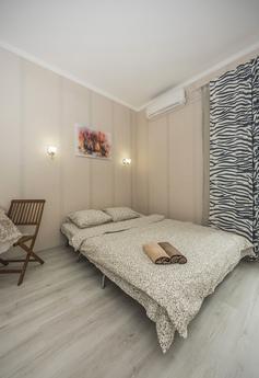 Luxurious 2-level apartment in the very, Odessa - apartment by the day