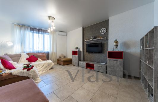 Zatishna2k apartment bilya lakes m Obolo, Kyiv - apartment by the day