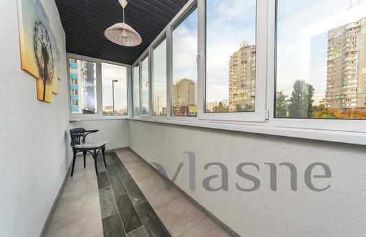 Zatishna2k apartment bilya lakes m Obolo, Kyiv - apartment by the day