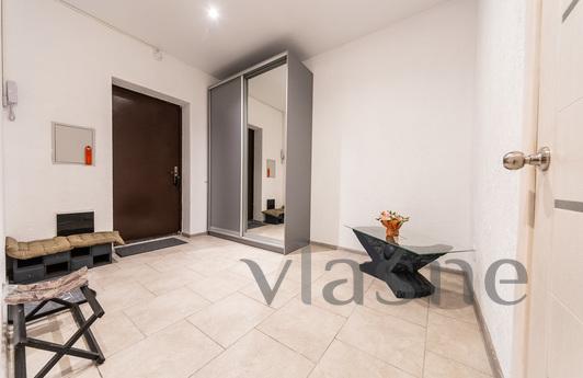 Zatishna2k apartment bilya lakes m Obolo, Kyiv - apartment by the day