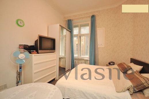 three square-ry center of St. Petersburg, Saint Petersburg - apartment by the day