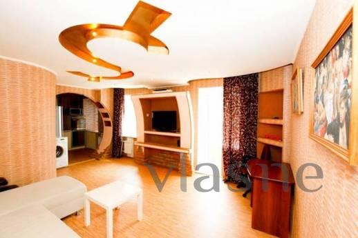 1-bedroom suites in the center, Krasnoyarsk - apartment by the day