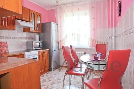 2-bedroom luxury apartment with repair!, Krasnoyarsk - apartment by the day