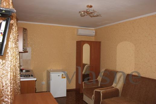 Rent 2 rooms room with all amenities, 2 LCD TVs, 2 fridges, 