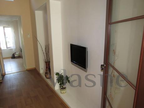 Daily  room. Apartment in the cente, Simferopol - apartment by the day