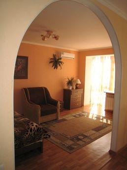 Its one room. square. (French bakery), Simferopol - apartment by the day