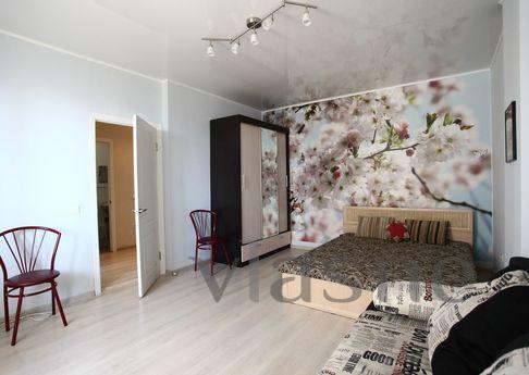 Suite. Next to the shopping center, Voronezh - apartment by the day