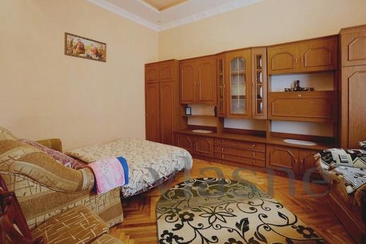Возле цирка, Львов - квартира посуточно