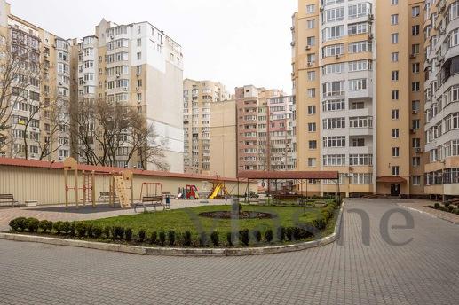 Apartment with Dear, Park, Arcadia, Odessa - apartment by the day