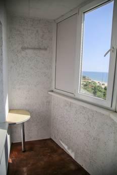 Apartment with panoramic sea views, Yuzhny - apartment by the day