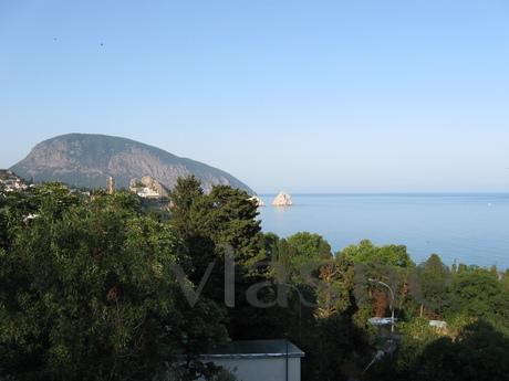 Cottage with sea views, Gurzuf - apartment by the day