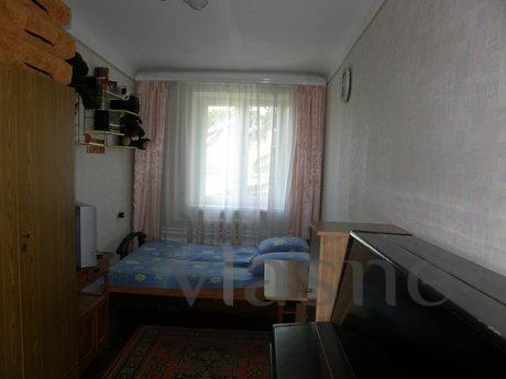 2-bedroom apartment in Alushta, Alushta - apartment by the day