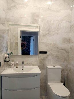 Your exit to the water, Osokorki. Podobovo., Kyiv - apartment by the day