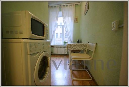 Apartment for rent in the center of St., Saint Petersburg - apartment by the day