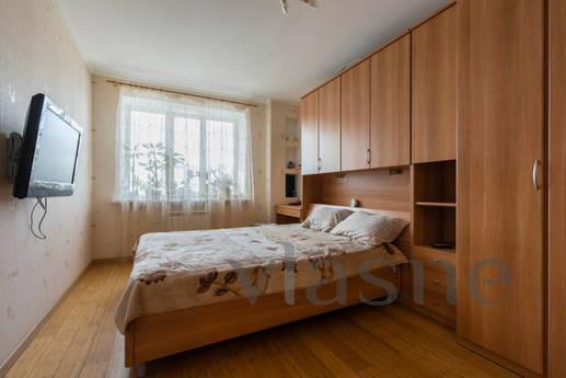 1k apartment in m.Komendantskii prospekt, Saint Petersburg - apartment by the day