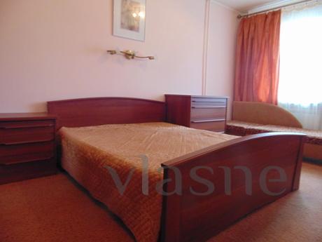 2 bedroom apartment with large bathroom, Volgograd - apartment by the day