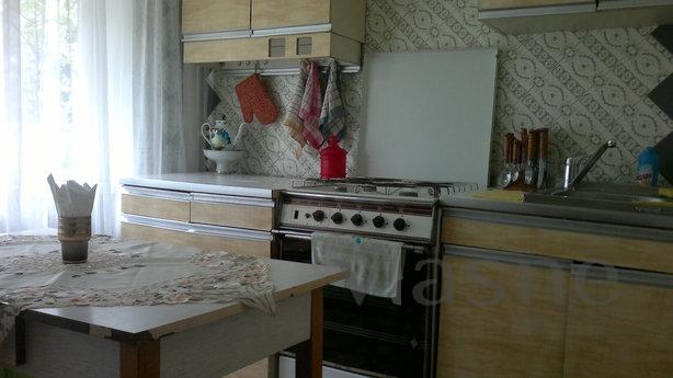 3-bedroom apartment in the heart of shor, Sochi - apartment by the day