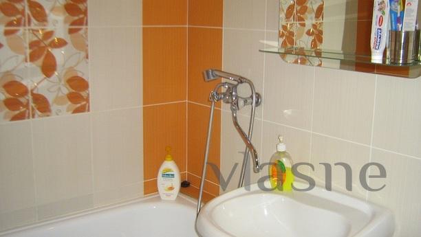 FROM THE OWNER CLEAN AND COMFORTABLE, Krasnodar - apartment by the day