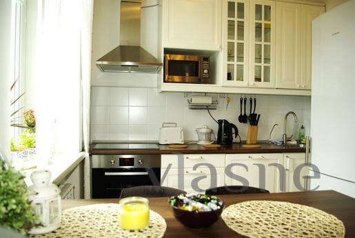 New, cozy kvartra in the city center, Novosibirsk - apartment by the day