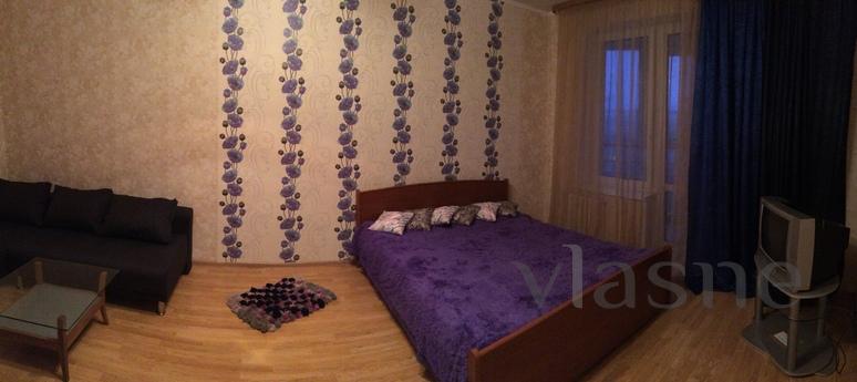 The apartment is next to Metro Dynamo, Yekaterinburg - apartment by the day