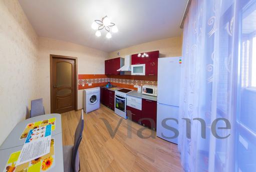 Comfortable apartment in the new buildin, Novosibirsk - apartment by the day