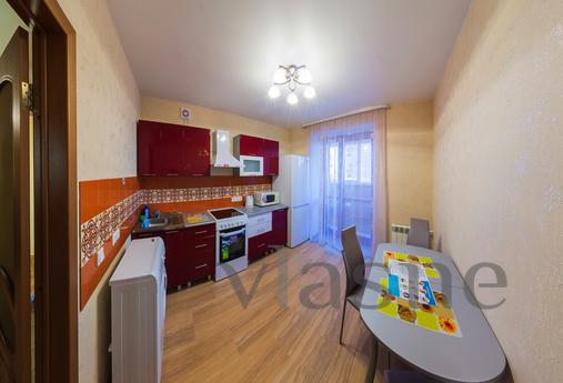 Comfortable apartment in the new buildin, Novosibirsk - apartment by the day